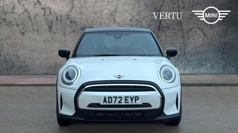 MINI Hatchback 1.5 Cooper Exclusive 5dr Auto Petrol Hatchback